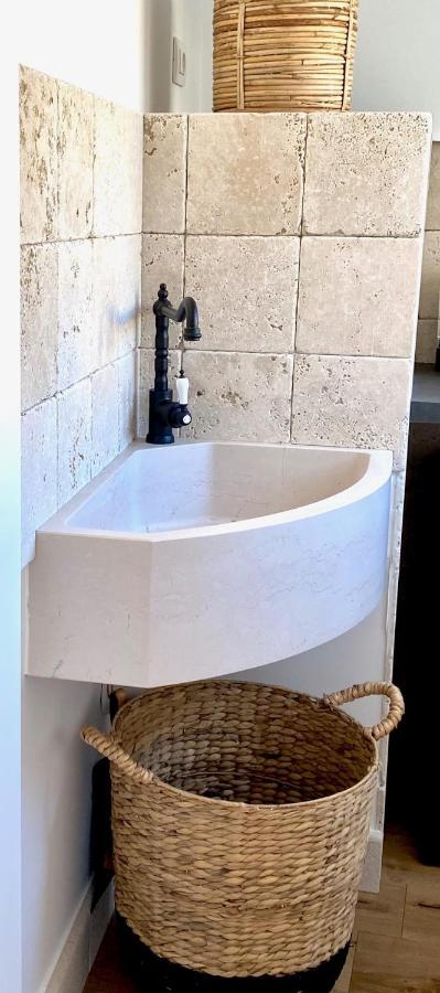 B&B Al Vico Trani Εξωτερικό φωτογραφία